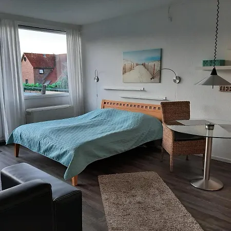 Penthouse Ferienwohnung Auszeit, gerne mit Hund, WLAN inkl. Laboe Exterior foto