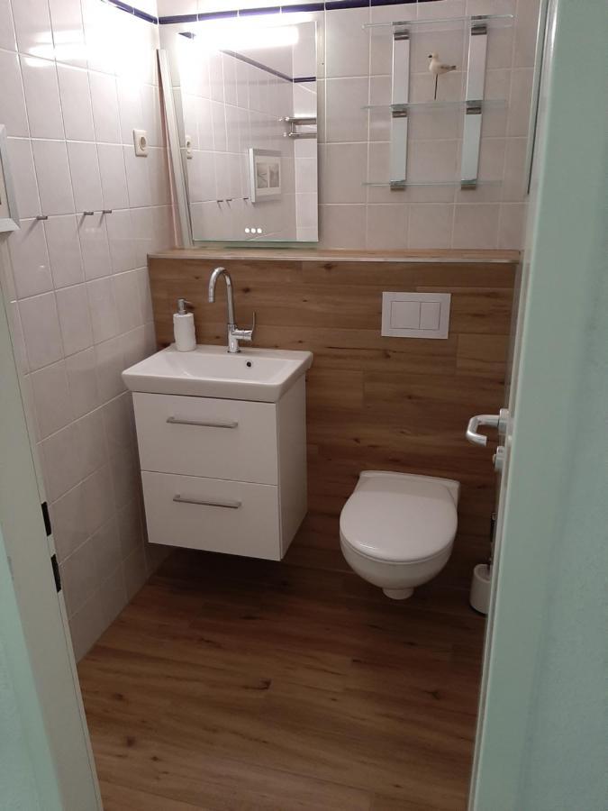 Penthouse Auszeit, Gerne Mit Hund, Wlan Inkl. Apartment Laboe